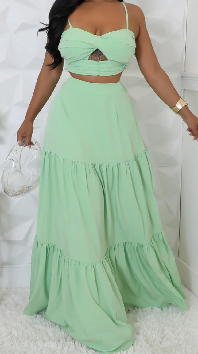 Mint Condition Maxi Skirt Set SHIPS *25% OFF AT CHECKOUT*