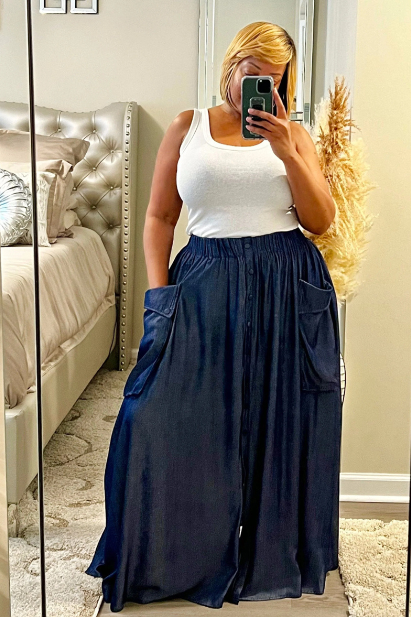 Oh You Snappin’ Denim Maxi Skirt *LARGE FITS PLUS*