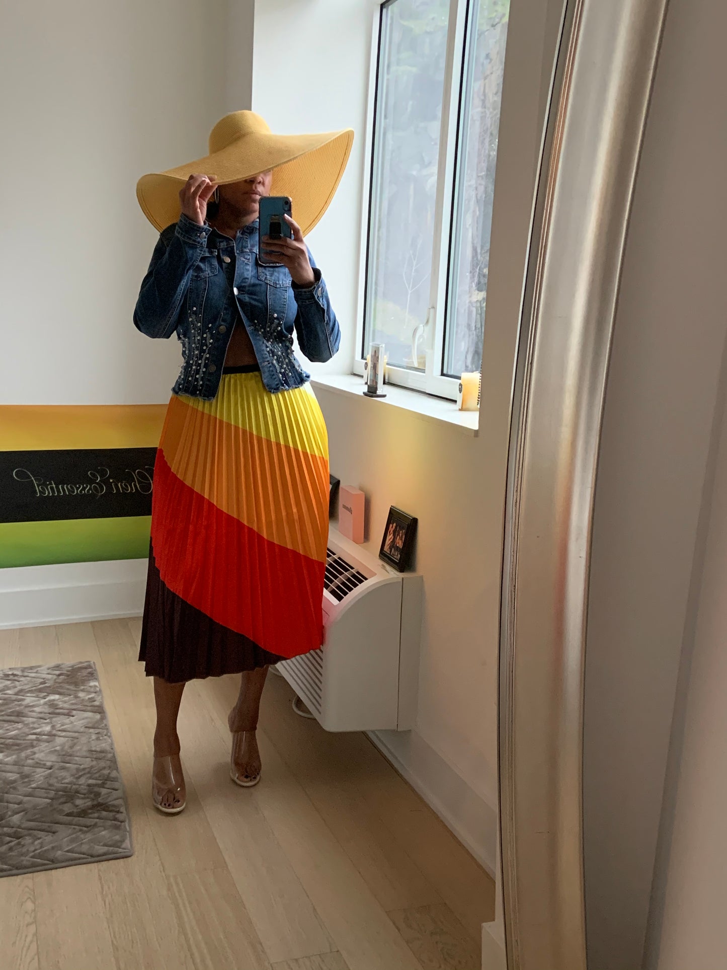 Beach please - Over sized sunhat